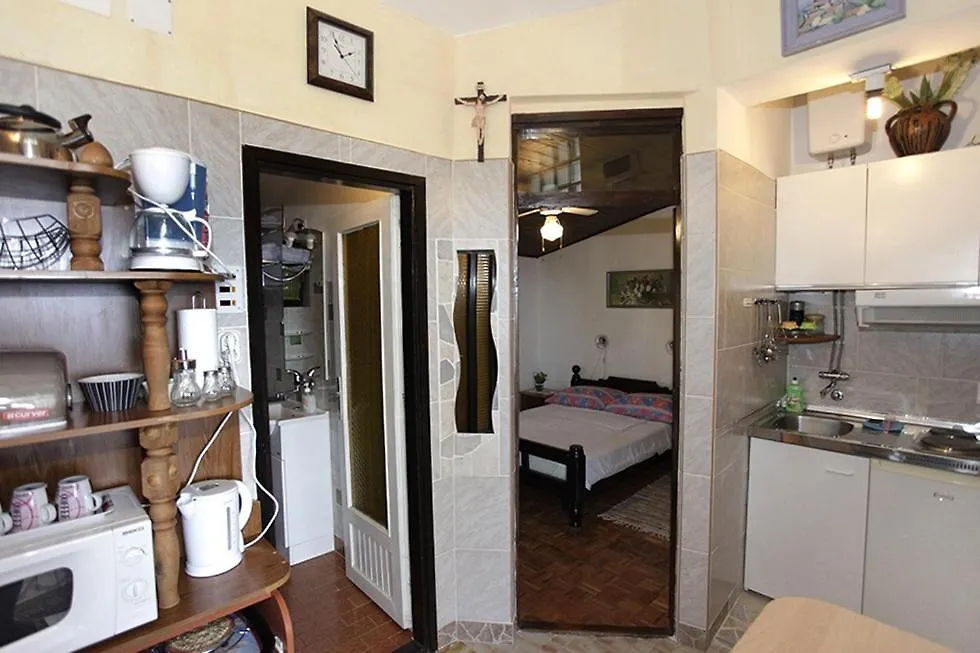 Apartment Novi Vinodolski 5486A Horvátország