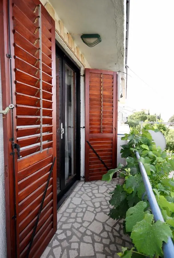 Apartment Novi Vinodolski 5486A