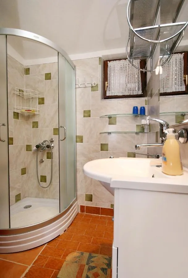 Apartment Novi Vinodolski 5486A